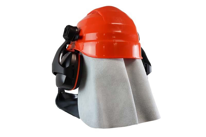 PROTECTOR DE NUCA EN CUERO PARA CASCO PRO REF. 0040600